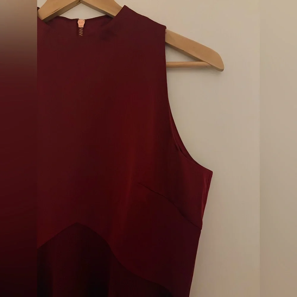 Ted Baker Burgundy/Maroon Sleeveless High/Low Dress - size 6 - Picture 4 of 16